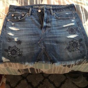 AEO mini skirt!! Never worn!!